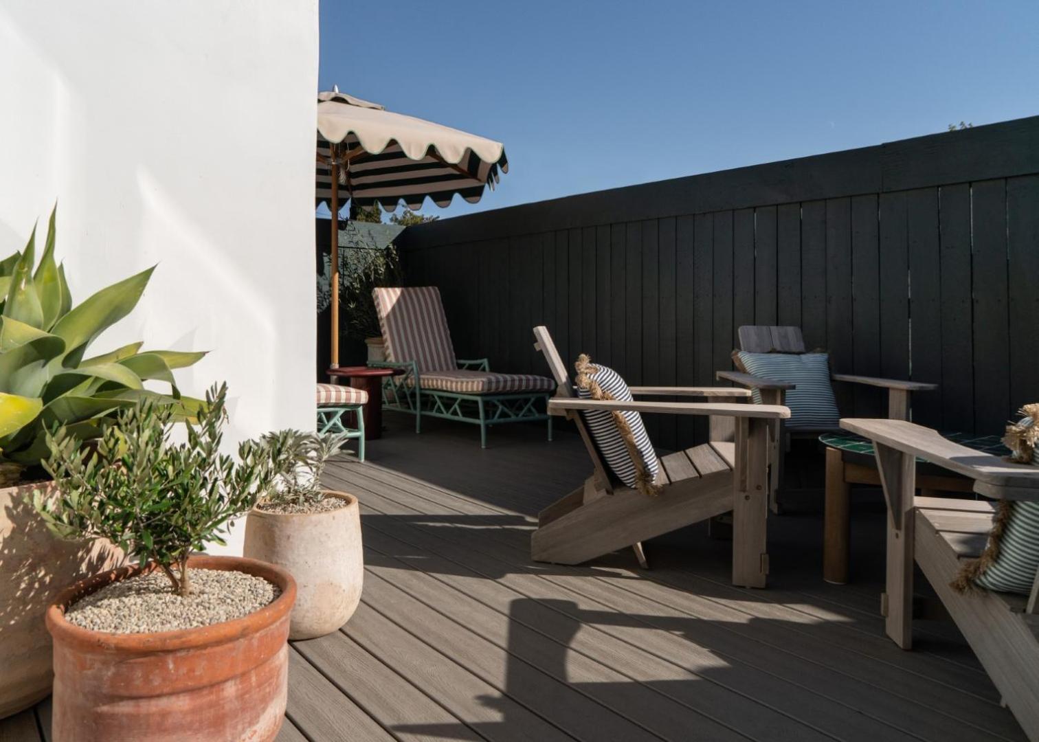 Le Petit Pali Brentwood Hotel Los Angeles Exterior photo
