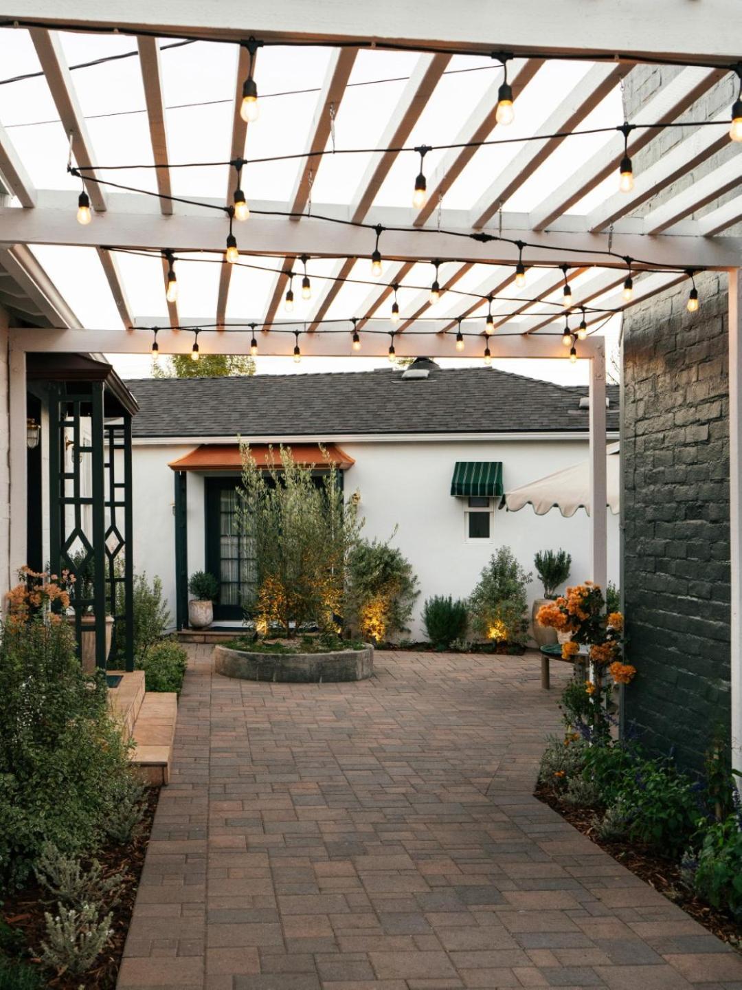 Le Petit Pali Brentwood Hotel Los Angeles Exterior photo