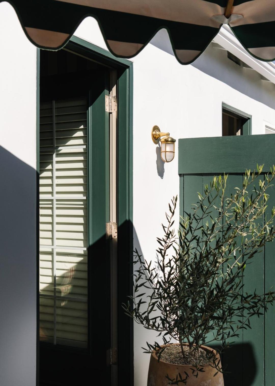 Le Petit Pali Brentwood Hotel Los Angeles Exterior photo