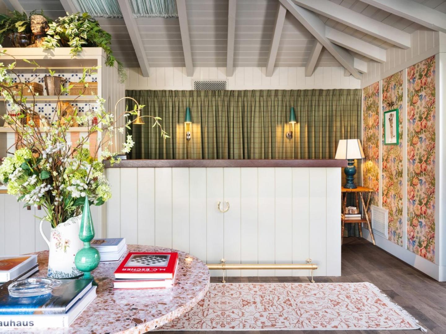 Le Petit Pali Brentwood Hotel Los Angeles Exterior photo